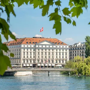 Hotel Four Seasons Des Bergues
