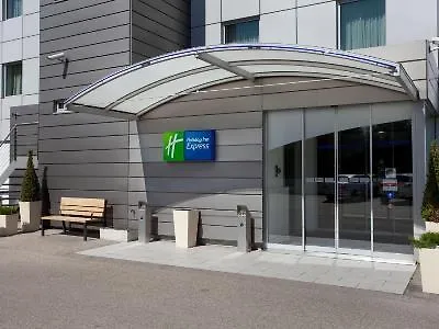 Holiday Inn Express Geneva Airport, An Ihg Hotel