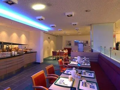 日内瓦机场快捷假日酒店 Meyrin